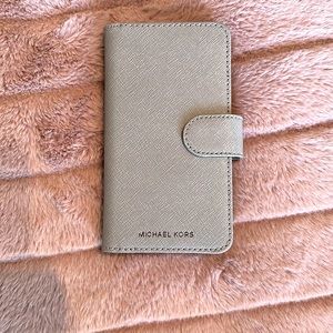 Michael Kors Folio phone case